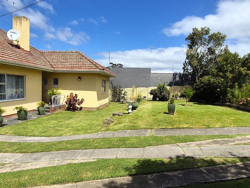 3 Bedroom Property for Sale in Cambridge Eastern Cape